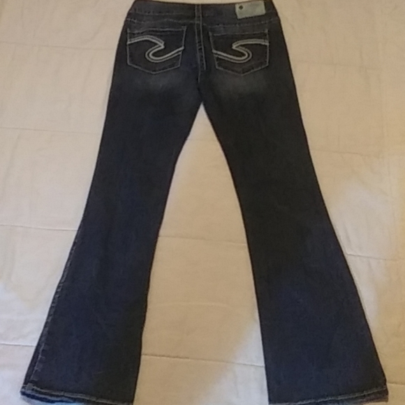 Silver Suki Boot 27x32 Embroidered Flaps - Picture 5 of 8